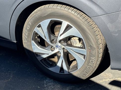 Used 2023 Subaru Legacy Premium image 6