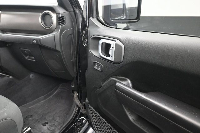 Used 2020 Jeep Gladiator Sport w/ Quick Order Package 24S AWD/4WD image 28