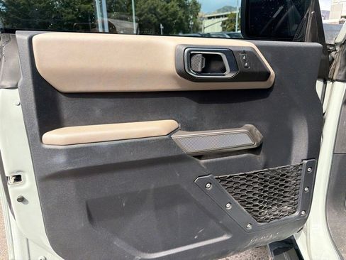Used 2022 Ford Bronco Wildtrak AWD/4WD image 11
