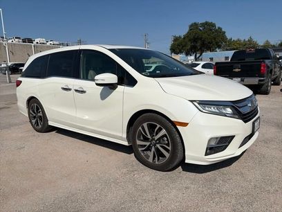 Used 2018 Honda Odyssey Elite