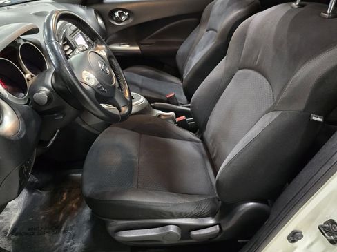 Used 2012 Nissan Juke SV image 26