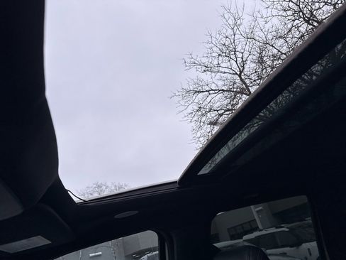 Used 2022 Ford F150 Platinum w/ Equipment Group 701A High image 4