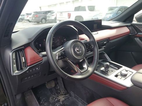 Certified 2025 MAZDA CX-70 Plug-In Hybrid w/ Premium Plus image 7