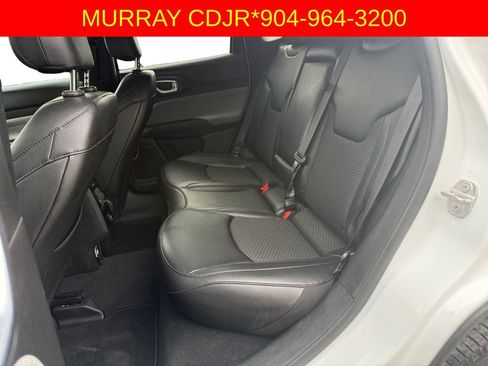 Used 2024 Jeep Compass Latitude image 13