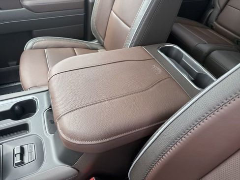 New 2026 GMC Sierra 1500 Denali w/ Technology Package AWD/4WD image 31