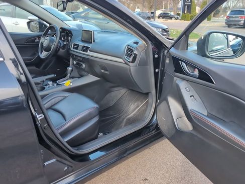 Used 2016 MAZDA MAZDA3 s Touring image 6