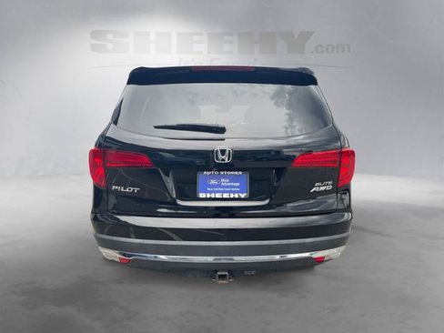 Used 2017 Honda Pilot Elite image 4
