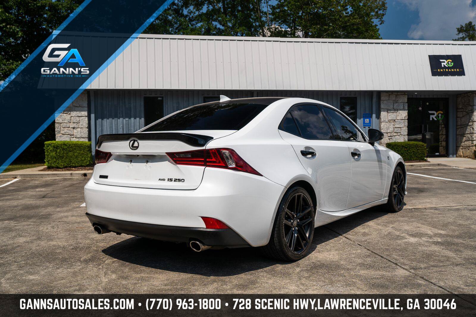 Used 2015 Lexus IS 200t AWD w/ Navigation System Package image 9