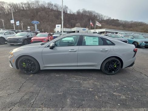 New 2026 Kia K5 GT w/ GT1 Package FWD image 4