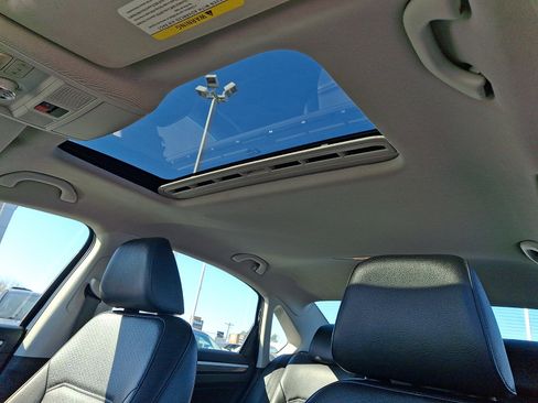 Used 2016 Volkswagen Passat 1.8T SE w/ Lighting Package (P06) image 14