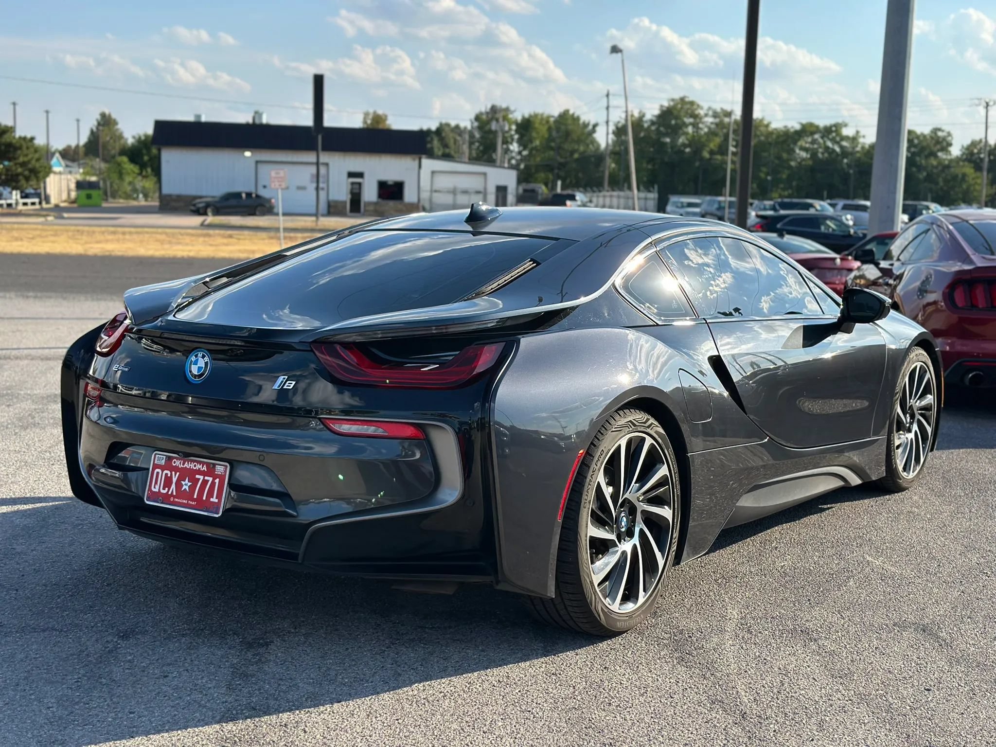 Used 2017 BMW i8 AWD/4WD image 10