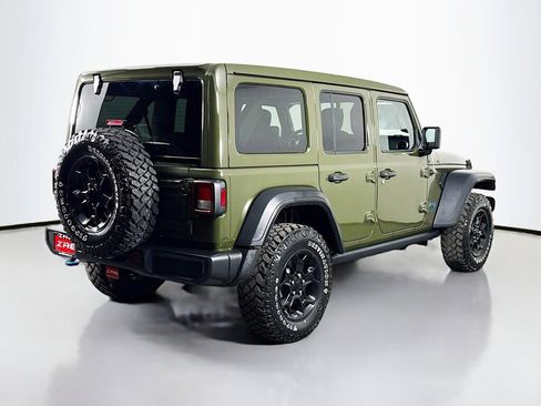 Used 2023 Jeep Wrangler Unlimited w/ Sun & Screen Package AWD/4WD image 5
