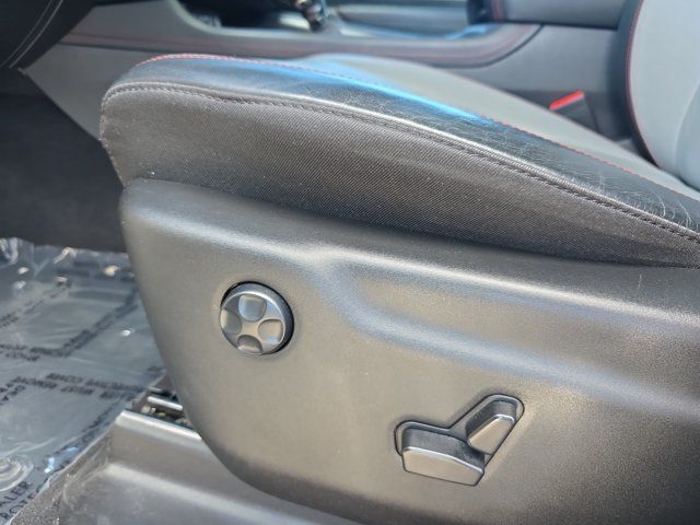 Used 2023 Dodge Durango GT AWD/4WD image 29