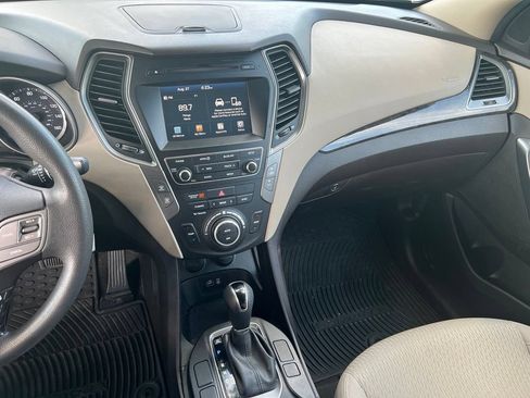 Used 2017 Hyundai Santa Fe Sport AWD/4WD image 27