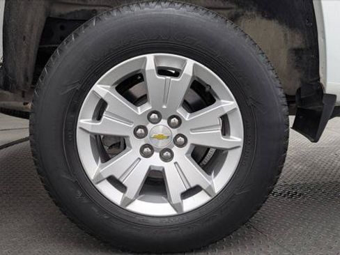 Used 2022 Chevrolet Colorado LT w/ Fleet Safety Package RWD image 26