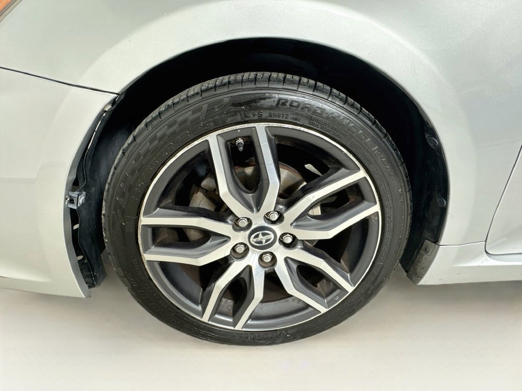 Used 2014 Scion tC FWD image 36