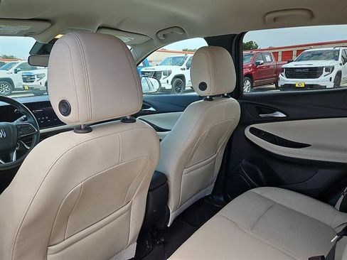 Used 2025 Buick Encore GX Preferred FWD image 9