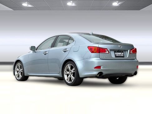 Used 2009 Lexus IS 250 RWD image 3