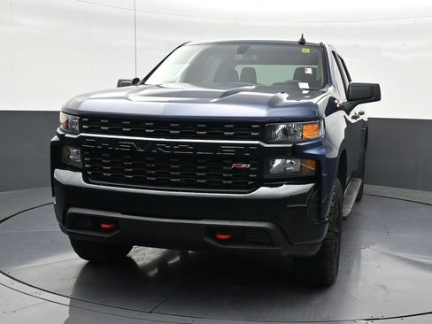 Used 2021 Chevrolet Silverado 1500 Custom Trail Boss AWD/4WD image 9