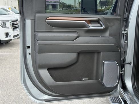 Used 2024 GMC Sierra 2500 Denali w/ Max Trailering Package image 37