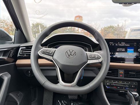 New 2026 Volkswagen Jetta SEL image 14