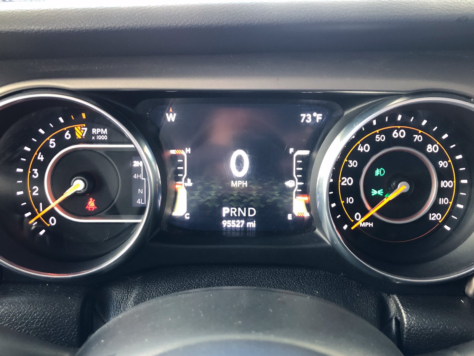 Used 2018 Jeep Wrangler Unlimited Sport S AWD/4WD image 32