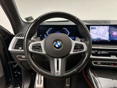 Used 2023 BMW X7 M60i w/ Executive Package image 19