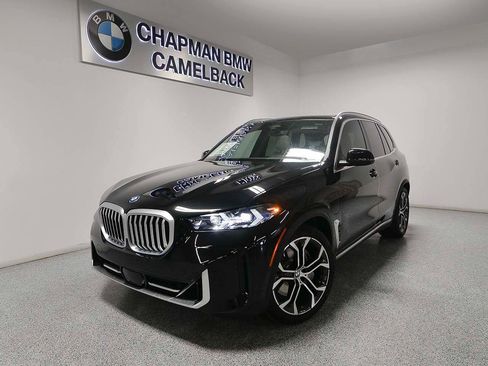 Used 2026 BMW X5 xDrive50e AWD/4WD image 1