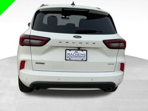 Used 2023 Ford Escape ST-Line Select w/ Tech Pack #1 image 3