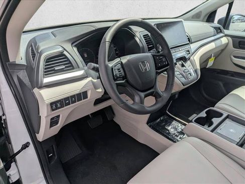Used 2026 Honda Odyssey EX-L image 9