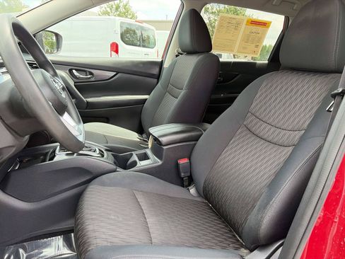 Used 2017 Nissan Rogue S w/ S Family Package FWD image 16