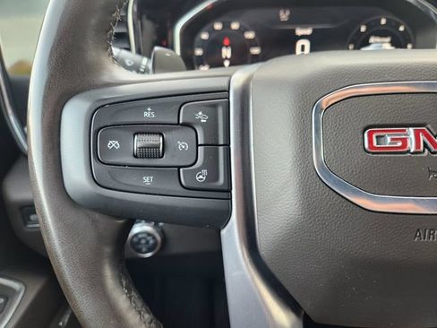 Used 2024 GMC Sierra 1500 SLT AWD/4WD image 30