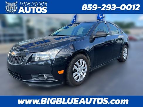 Used 2012 Chevrolet Cruze LS w/ Connectivity Package FWD image 1