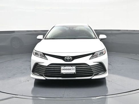 Used 2022 Toyota Camry LE FWD image 26