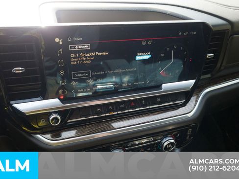 Used 2022 GMC Sierra 1500 Elevation w/ LPO, Elevation Black Package image 8