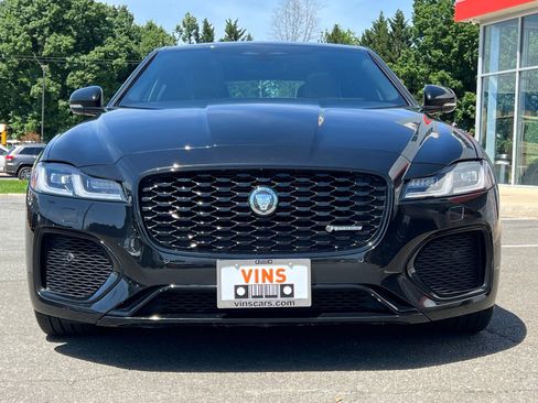 Used 2024 Jaguar XF R-Dynamic SE AWD/4WD image 28