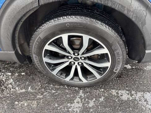 Used 2020 Ford Explorer ST image 11