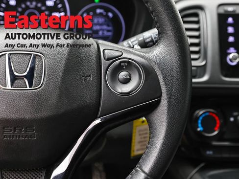 Used 2022 Honda HR-V Sport image 15