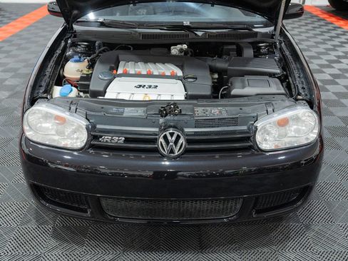 Used 2004 Volkswagen R32 AWD/4WD image 42