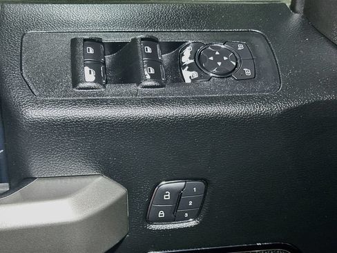 Certified 2019 Ford F150 Lariat AWD/4WD image 18