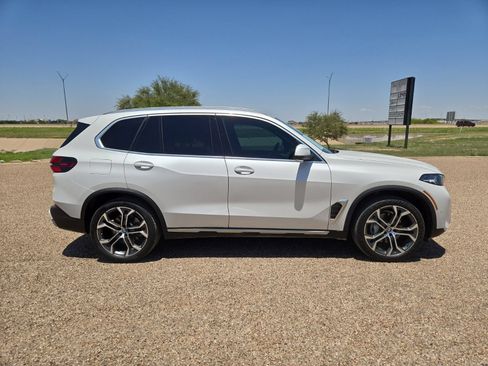 Used 2024 BMW X5 sDrive40i w/ Parking Assistance Package RWD image 6
