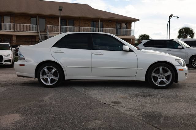 Used 2005 Lexus IS 300 RWD image 16