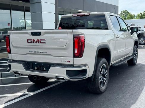 New 2026 GMC Sierra 1500 AT4 w/ AT4 Premium Package AWD/4WD image 4