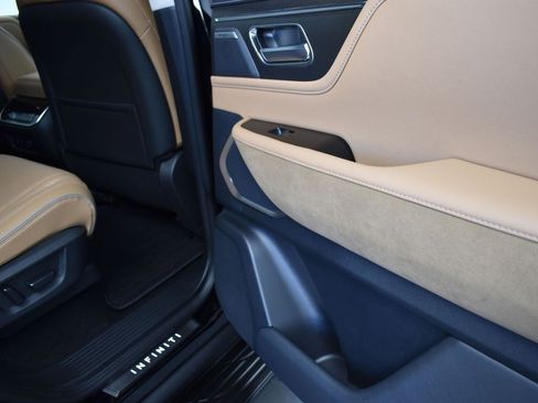 New 2026 INFINITI QX80 Luxe w/ Cargo Package image 22