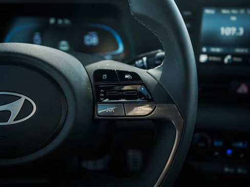 New 2026 Hyundai Elantra Sport FWD image 19