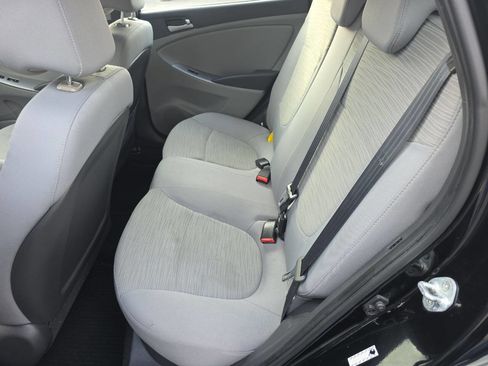 Used 2015 Hyundai Accent GS image 18