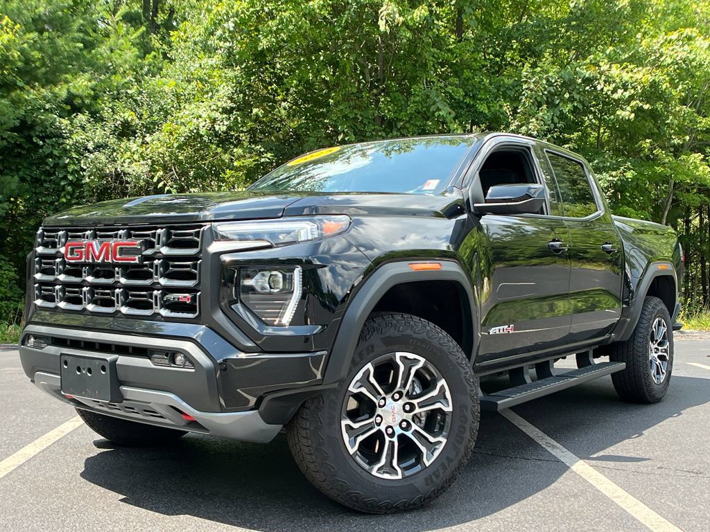 Used 2025 GMC Canyon AT4 AWD/4WD 360° Tour