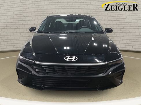 New 2026 Hyundai Elantra Sport FWD image 2