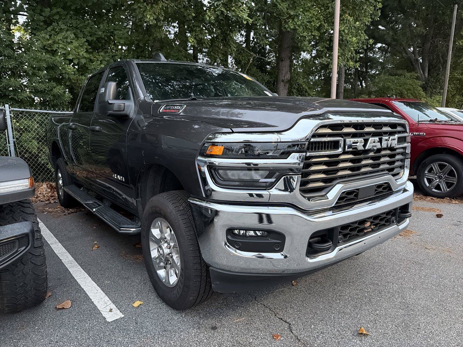 Used 2026 RAM 2500 Big Horn AWD/4WD image 3