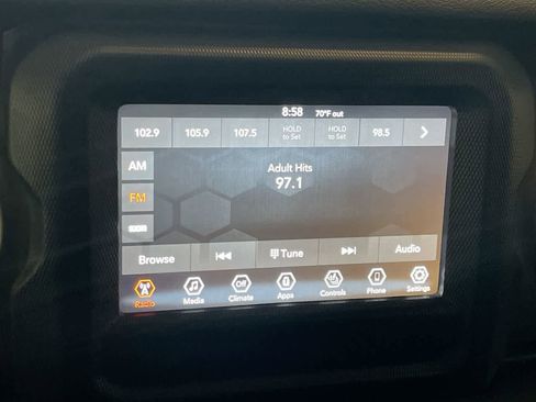 Used 2020 Jeep Wrangler Unlimited Sport image 16